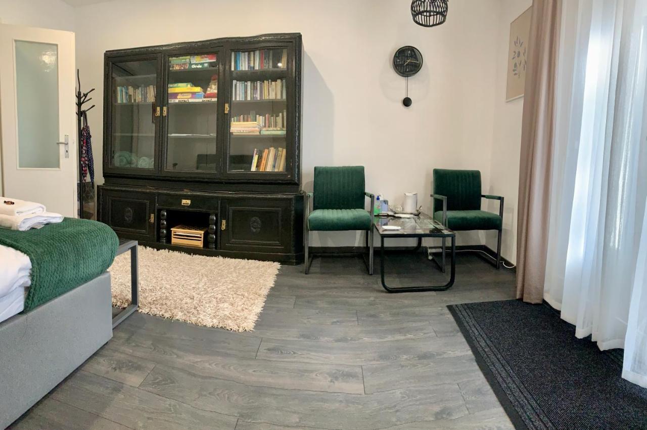 Dimora Apartman Debrecen Ngoại thất bức ảnh